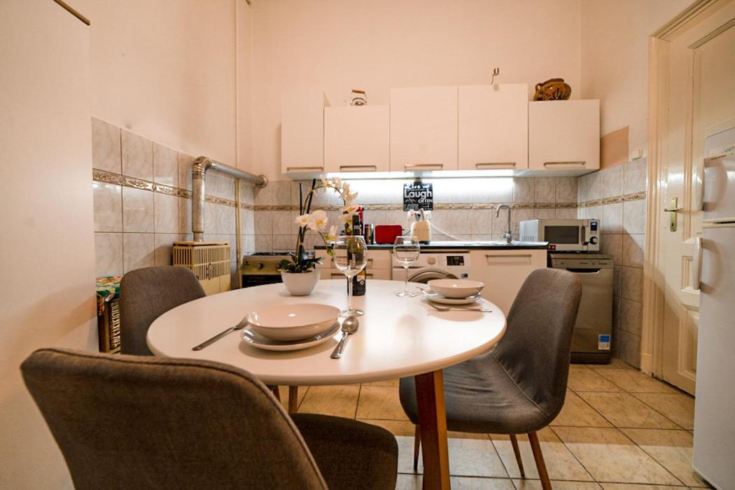 Art Orangehouse Budapešť Exteriér fotografie